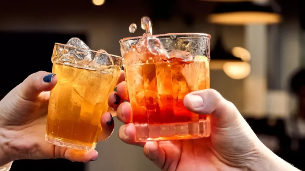 La Guapa lança gin e vermute próprios e amplia universo de sabores