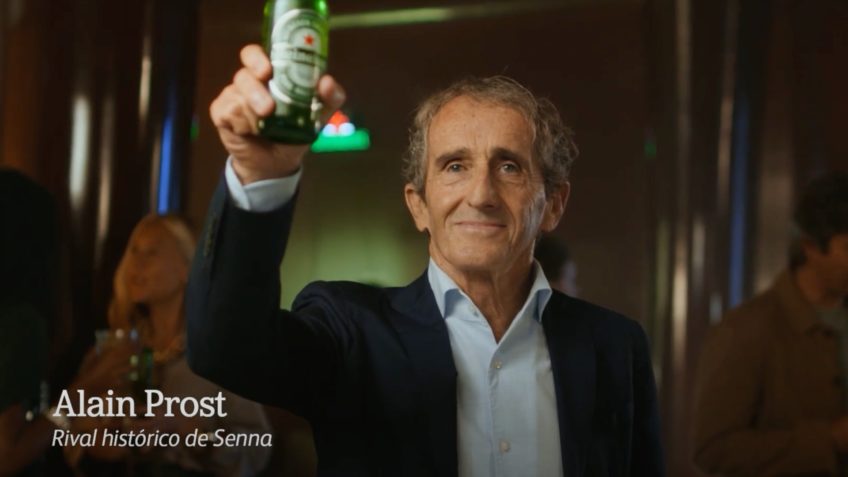 Alain Prost Brinda Ayrton Senna em campanha da Heineken