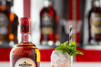 Angostura celebra 200 anos com competição global de coquetelaria