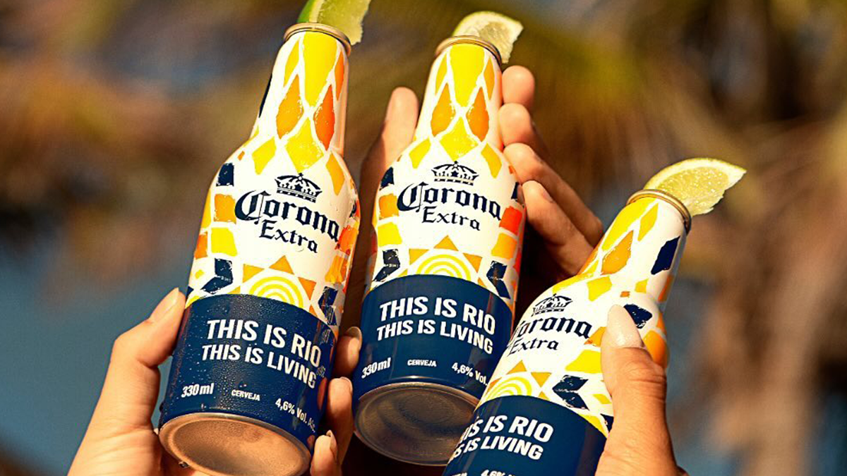 Garrafa de alumínio Corona 100% reciclável, lançada exclusivamente para o verão no Rio de Janeiro.