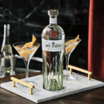 Tanqueray Nº Ten apresenta nova garrafa e reforça presença no mercado de luxo