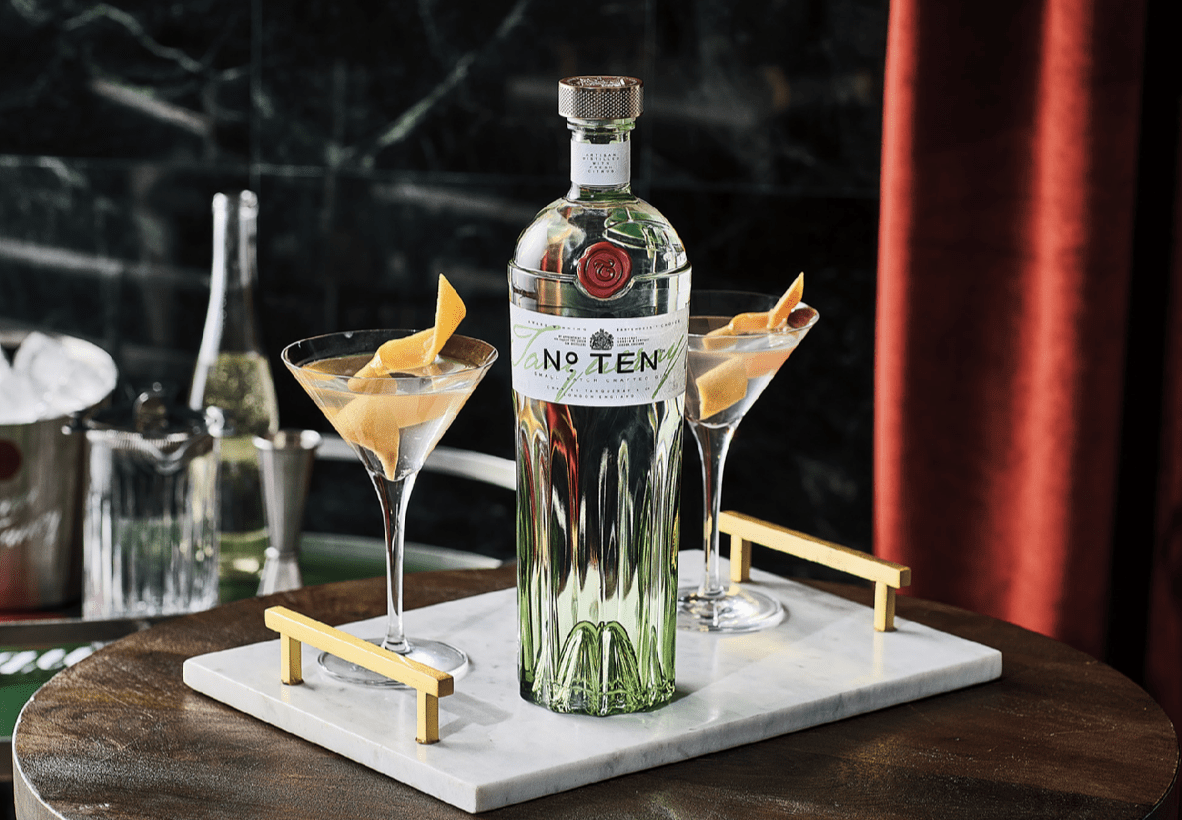 Tanqueray Nº Ten apresenta nova garrafa e reforça presença no mercado de luxo