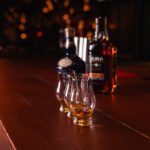 TAJ Curitiba lança experiência autodidata de whisky com até 110 rótulos