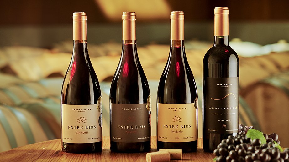 Vinícola Terras Altas é premiada em Londres e Bruxelas e celebra o vinho brasileiro no cenário mundial.