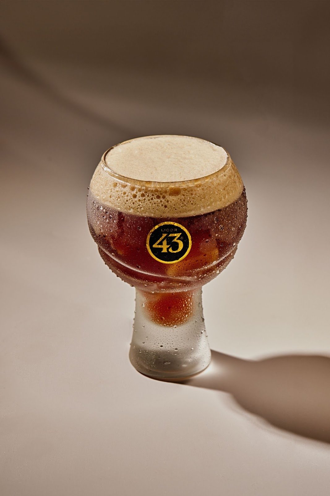 O Licor 43 leva o Carajillo para a 6ª edição da The Coffee Beats, que acontece no Parque Burle Marx neste sábado (26). Evento celebra a cultura do café.