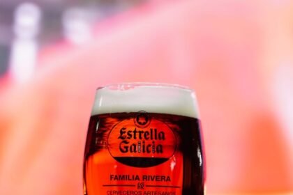 Mondial de la Bière anuncia Estrella Galicia como patrocinadora master da edição 2025, com foco em experiências, cultura e conexão com o público.