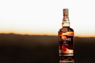 Marca promove experiência sensorial inédita em Foz do Iguaçu para lançar single malts de 21 e 40 anos no mercado brasileiro