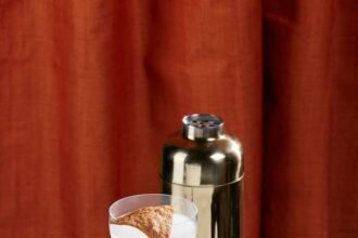 Piña colada nasceu no Hilton e segue firme no cardápio