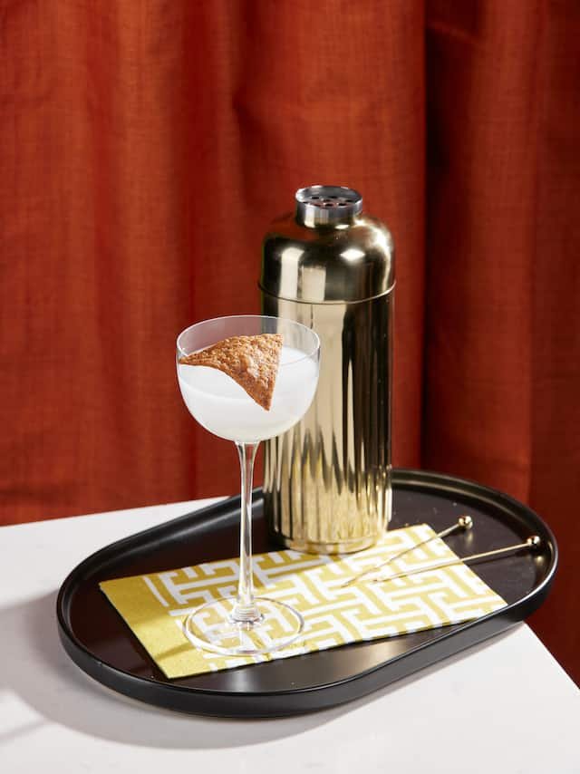 Piña colada nasceu no Hilton e segue firme no cardápio