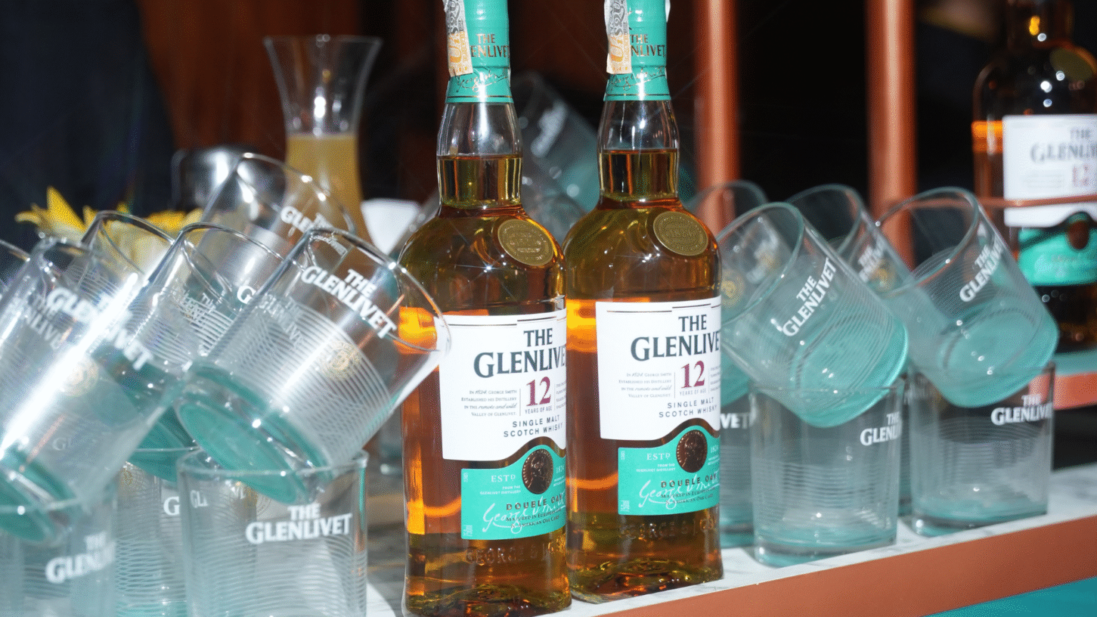 The Glenlivet 12 Anos estreou no Baile do BB 2025 com Thiago Mansur como novo embaixador no Brasil e ativações exclusivas no Rosewood São Paulo.