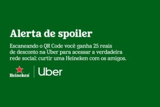 Heineken estreia a ação "Hijack Socialization" com Netflix e Uber, que pausa séries e oferece vouchers para incentivar momentos de socialização fora das telas.