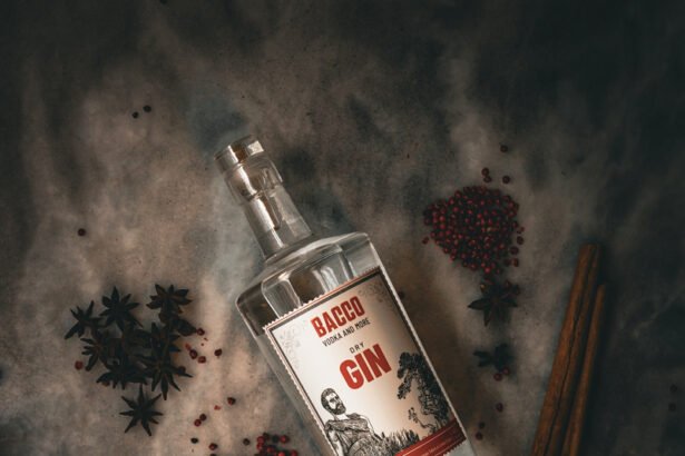 A Bacco Destilados lança o Bacco Dry Gin, seu primeiro rótulo na categoria, pensado para a coquetelaria contemporânea. Leve, refrescante e versátil.