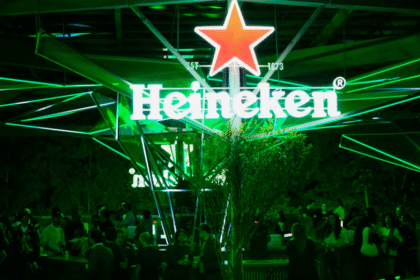 Após edição em Porto Alegre, o Heineken Floating Bar reverte lucro para projetos de sustentabilidade, educação ambiental e regeneração urbana na cidade.
