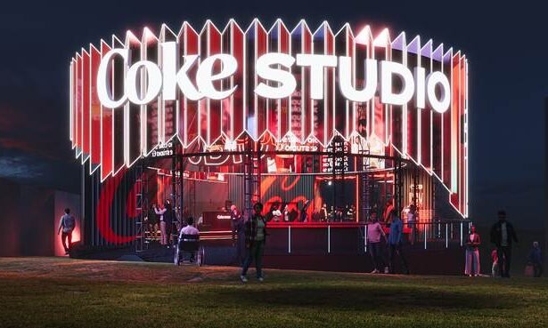 Coca-Cola leva o Coke Studio ao The Town 2025, com lineup exclusiva, podcast inédito, sampling e show de Pedro Sampaio em São Paulo.