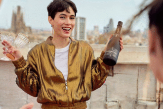 Henkell Freixenet apresenta rótulos icônicos na ProWine São Paulo 2025 e reforça aposta no Brasil como mercado estratégico de espumantes.