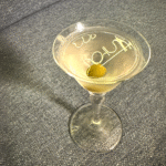 Spirit Copa Bar apresenta Dry Martini autoral que concorre ao prêmio Melhores da Taça 2025, com vista para a praia de Copacabana.