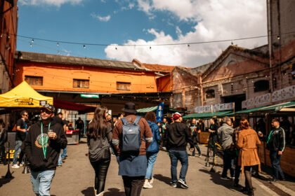 Festival IPA Day Brasil chega a Ribeirão Preto com 40 rótulos de India Pale Ale, três palcos, shows, degustações guiadas e protagonismo feminino.