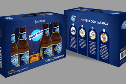Blue Moon lança gift pack com quatro long necks, copo exclusivo e porta-copos, permitindo recriar em casa o ritual “Perfeita com Laranja”.