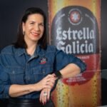 Juliana Aguiar é a nova diretora-geral da Estrella Galicia no Brasil, tornando-se a primeira mulher a liderar a operação da cervejaria no país.