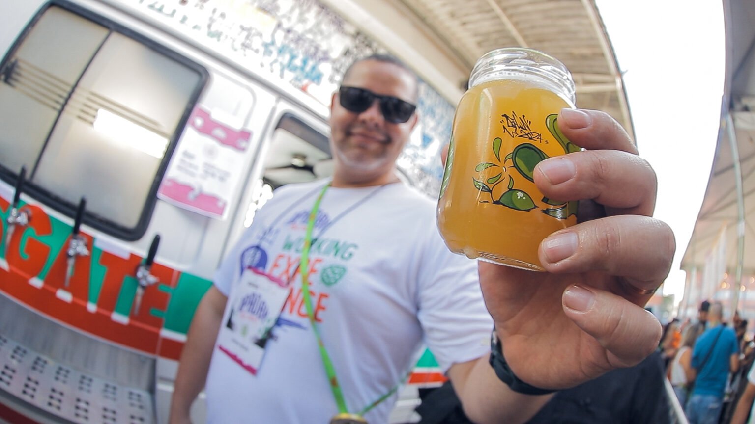 IPA Day Brasil leva 41 rótulos, três palcos e experiências sensoriais a Ribeirão Preto em 22 de novembro, celebrando a evolução das IPAs no país.