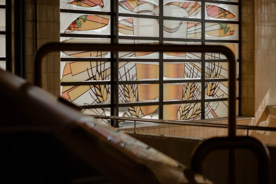 Ambev promove tours natalinos gratuitos em três cervejarias com harmonizações especiais e clima festivo entre novembro e dezembro.