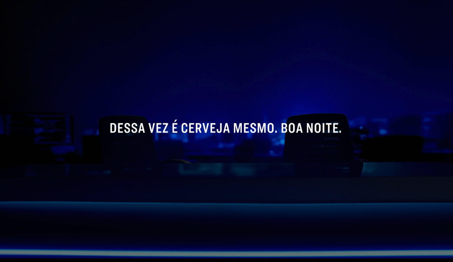 Após o último “Boa Noite” no Jornal Nacional, Amstel presta homenagem a William Bonner com o filme “Puro Sextou”, criado pela AlmapBBDO.