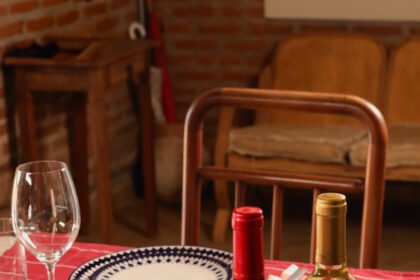 Inspirados no cão Marquinhos, os Vinhos Perrito chegam como sugestão afetiva e versátil para presentear apaixonados por pets neste Natal.