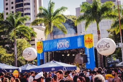 CarnaKrug 2026 acontece dia 24 de janeiro em Belo Horizonte com shows, fantasia e pré-carnaval gratuito da Krug Bier.