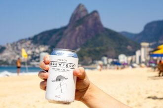Brewteco lança edital em parceria com a Estrella Galicia para apoiar blocos independentes e fortalecer o Carnaval de rua do Rio de Janeiro.