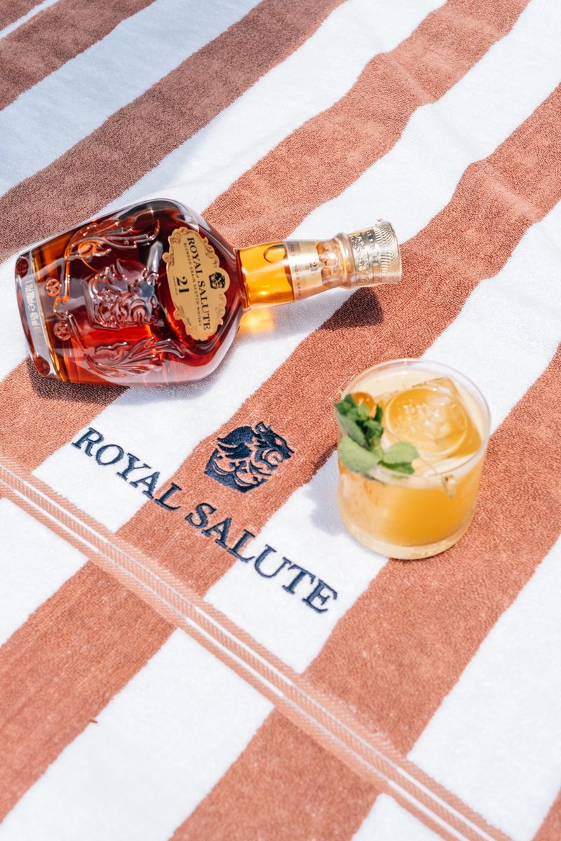 Royal Salute 21 Anos The Blended Grain propõe novos rituais de consumo ao levar o whisky de luxo para a coquetelaria e para o verão brasileiro.