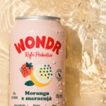 Primeiro refrigerante prebiótico do Brasil, a Wondr inspira drinks sem álcool leves, refrescantes e ideais para o verão.