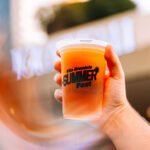 Summer Fest Vila Dionísio acontece de 22 a 25 de janeiro no Shopping Iguatemi Rio Preto, com shows, cervejas artesanais, drinks de verão e gastronomia.