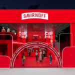 Smirnoff patrocina o Festival de Verão de Salvador 2026, leva Caipiroska como drink protagonista e amplia sua presença nos grandes eventos nacionais.