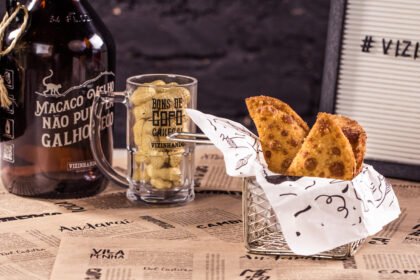 Vizinhando lança happy hour com entradinhas e belisquetes leves, disponíveis de segunda a sexta, das 16h às 20h, em todas as unidades.