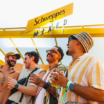 Foto: Divulgação. Ativação Schweppes Mixed no Bloco do Silva 2026.